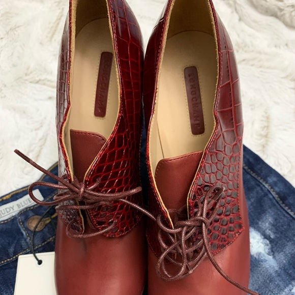 Longchamp Oxford Wedge Platform Shoes - Picture 2 of 8